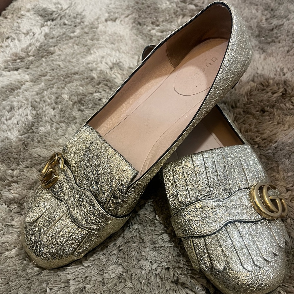 Gucci, loafers gold and monogramGG